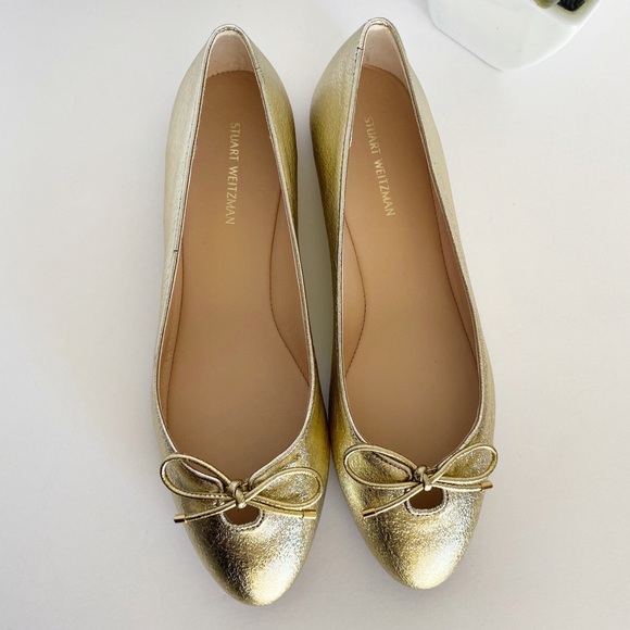 •STUART WEITZMAN• Gabby Gold Leather Ballet Flats - Picture 5 of 16